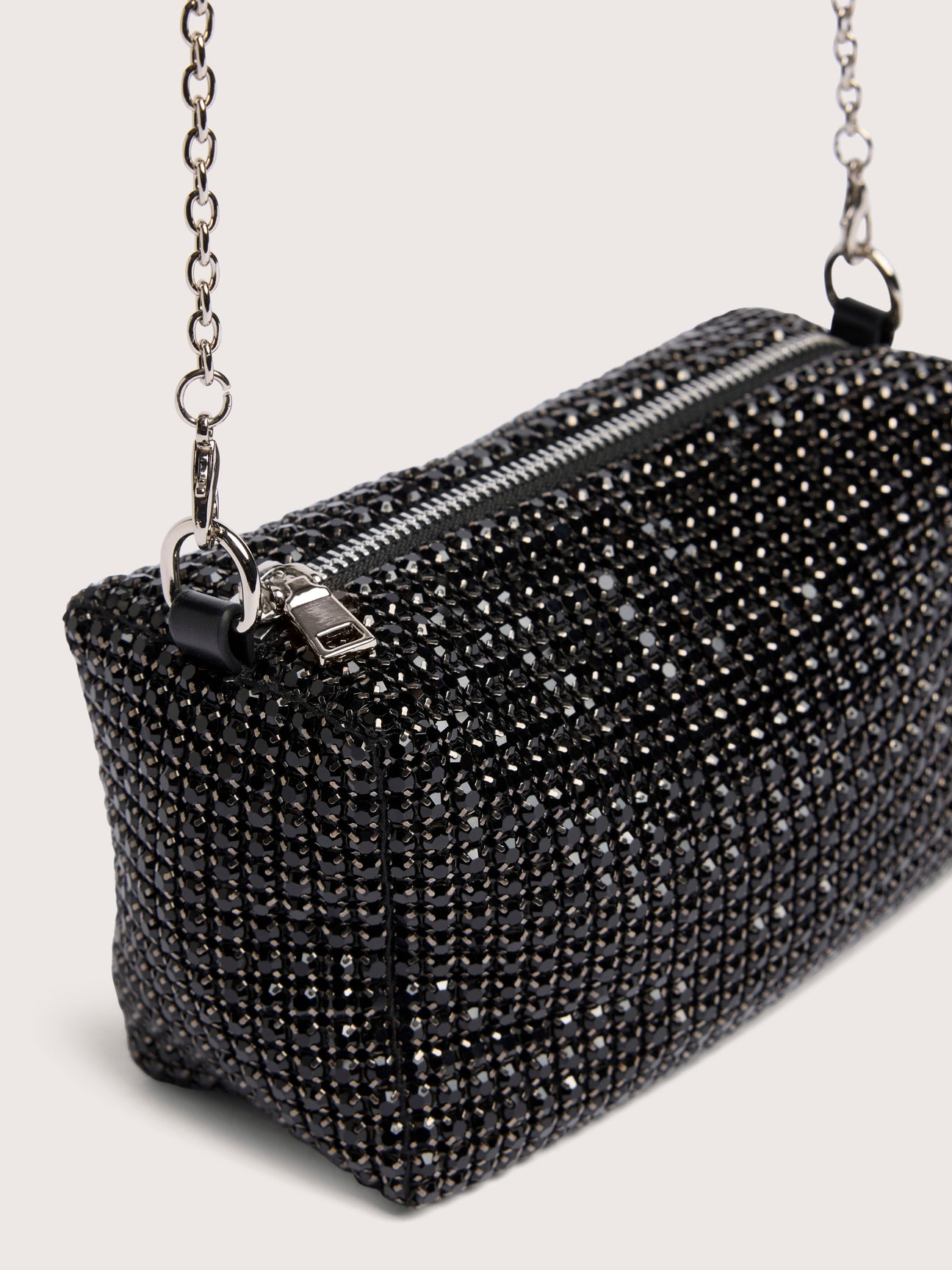 Kylie Clutch