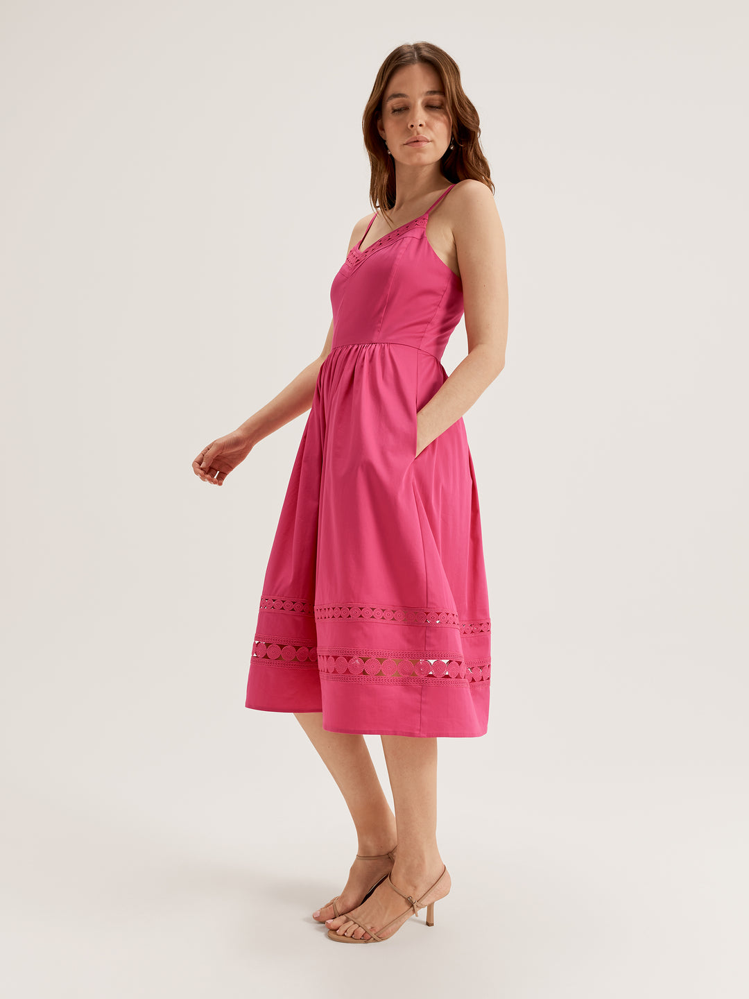Women's Sleeveless Knee Length Dress in Pink
