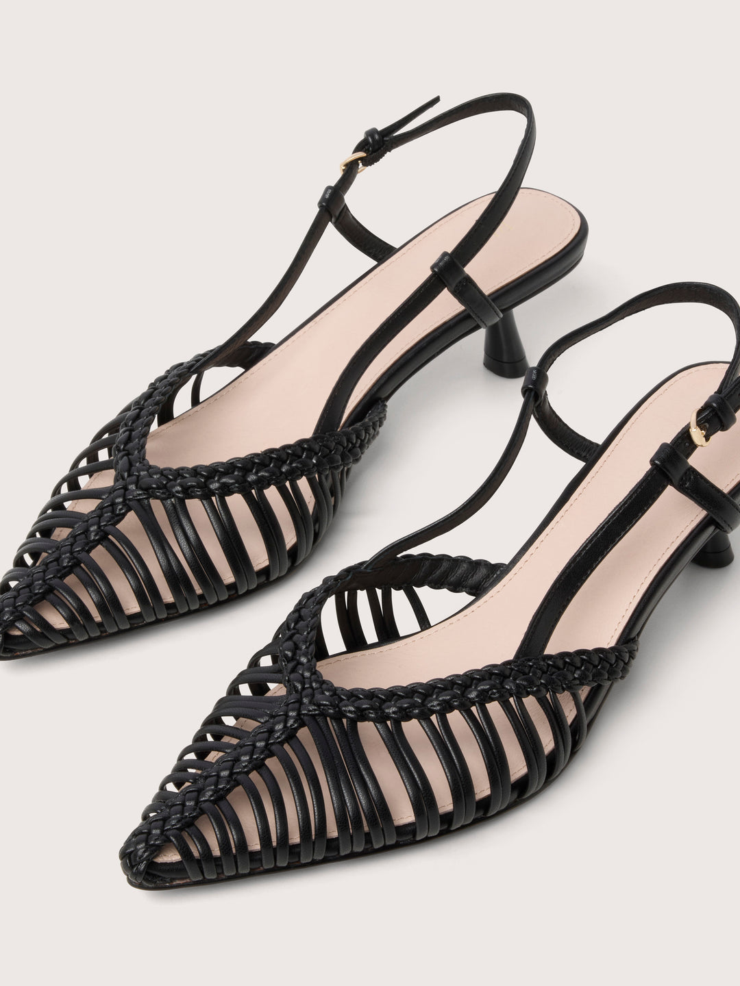 Amira Heel