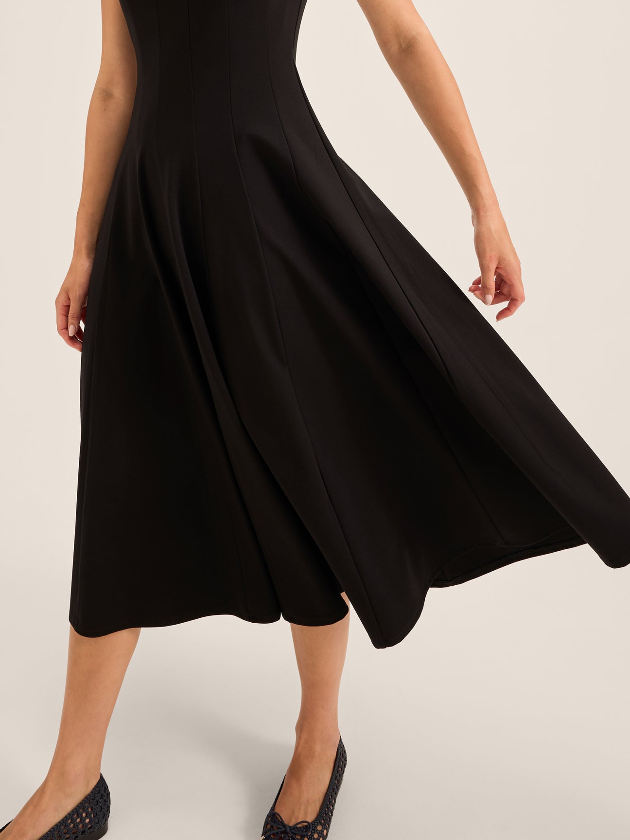 Elodie Midi Dress