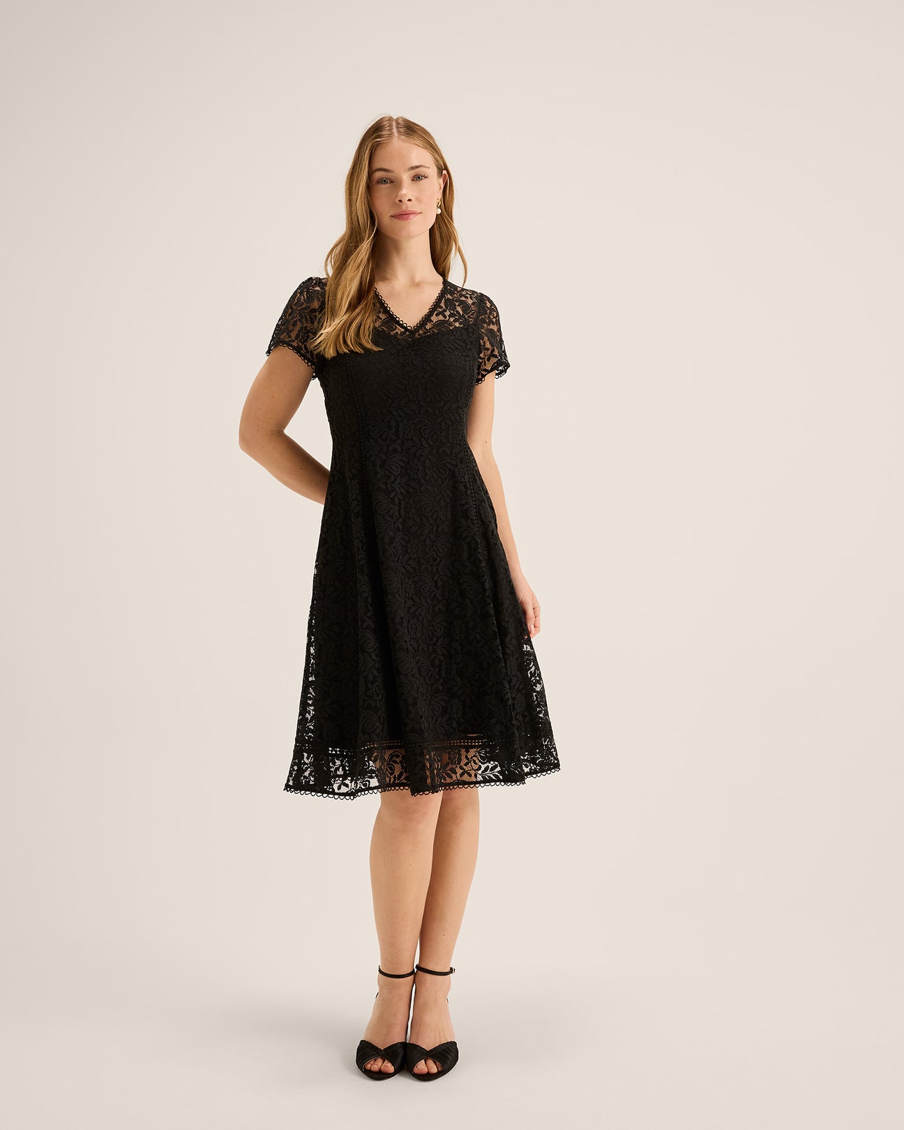 Lady Lacie Dress
