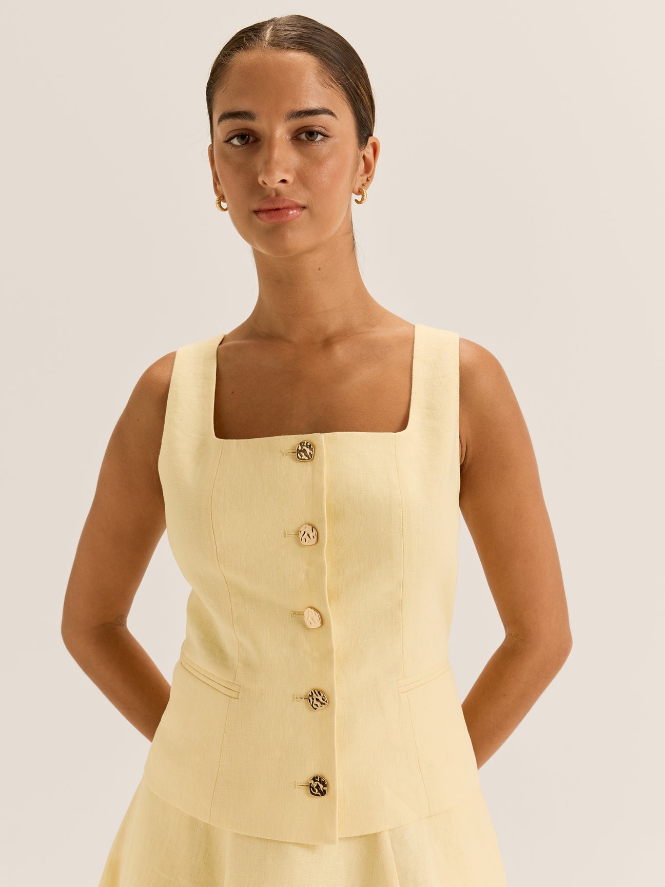 Norah Vest