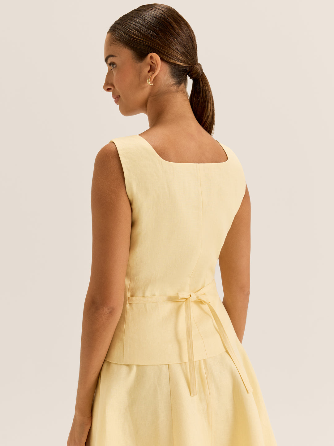 Norah Vest