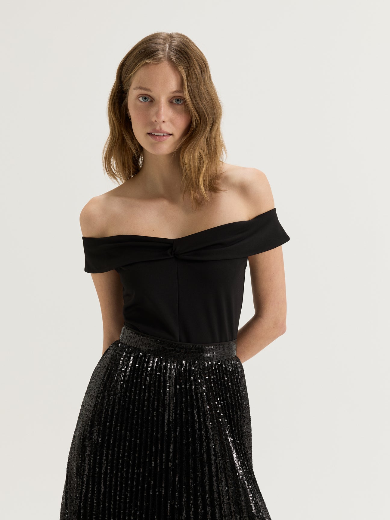 Esther Top