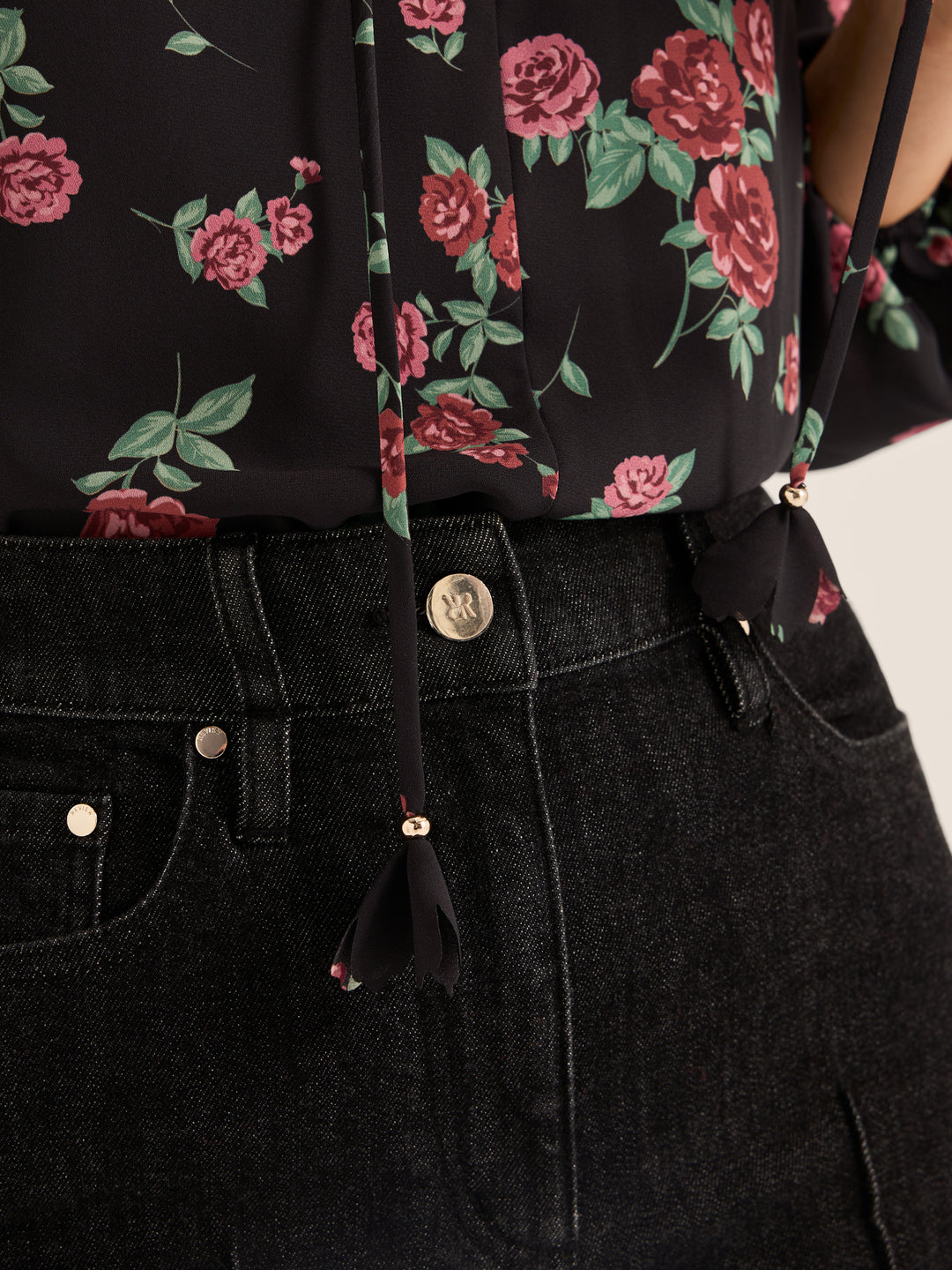 Cameo Blouse