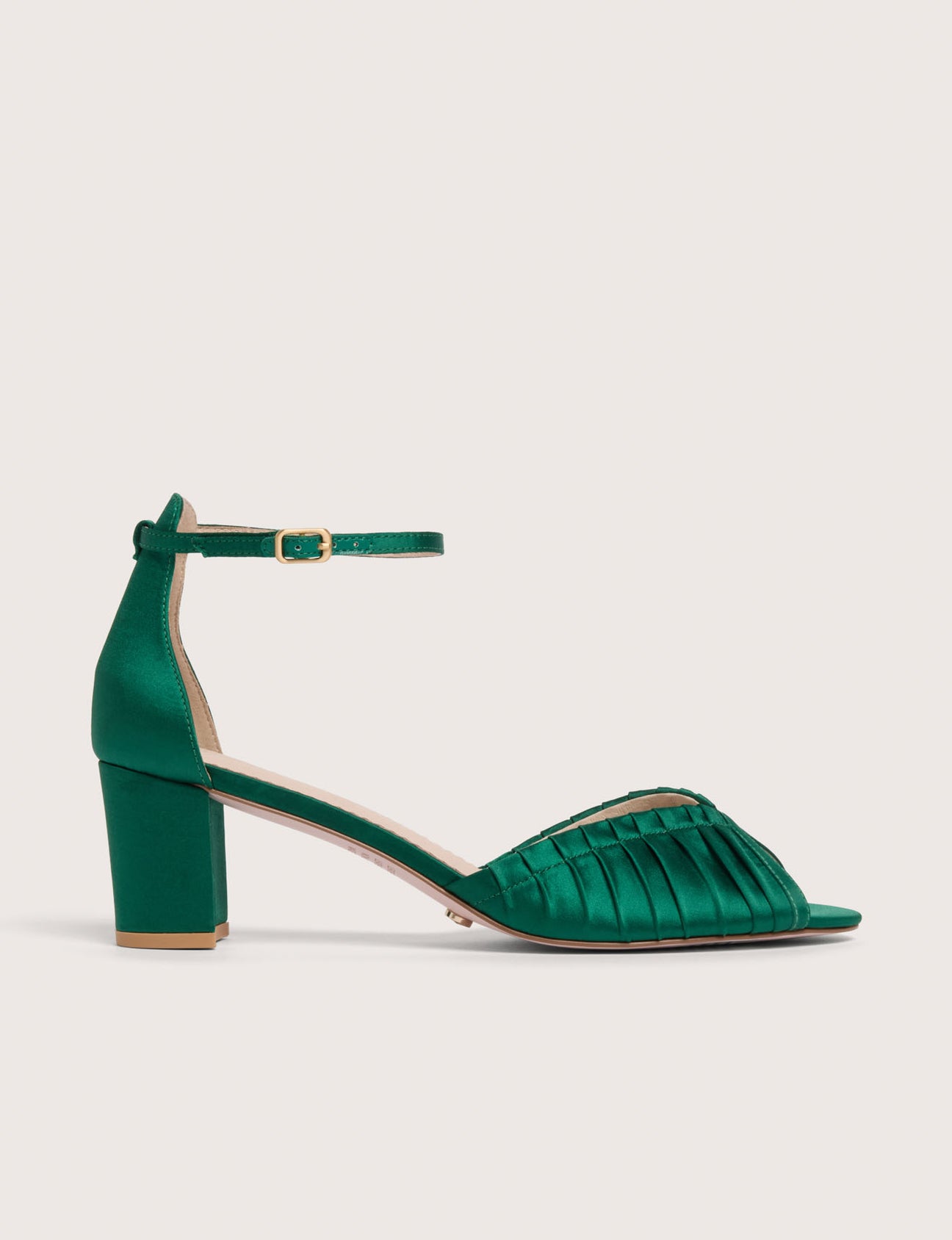 Yvie Heel