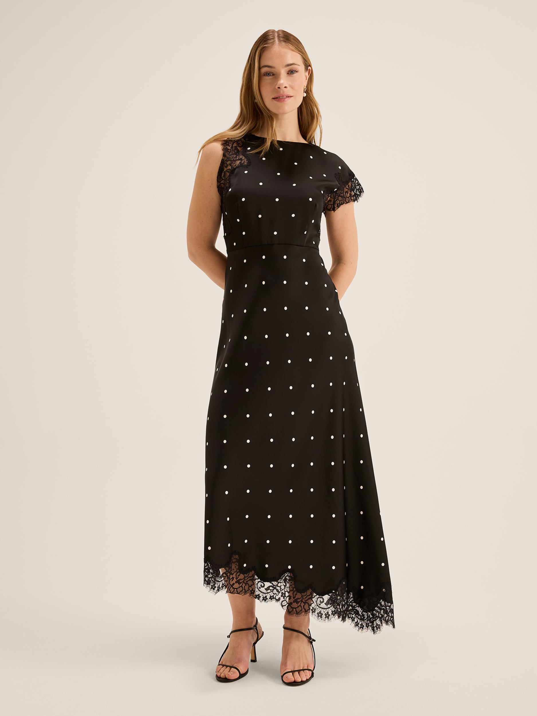 dress fashion website reviews Rouje Paris Reviews: The Ultimate Guide to Shopping this Iconic French Brand