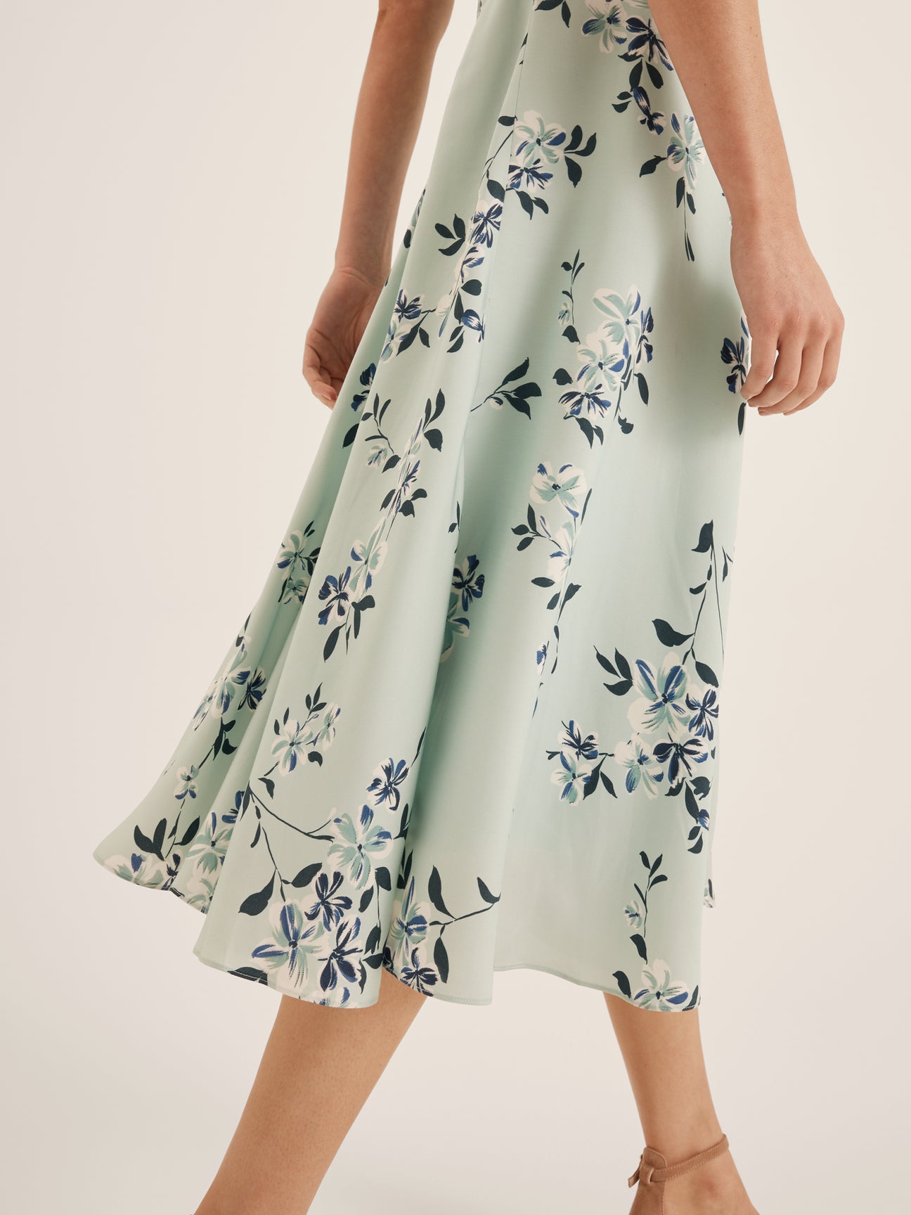 Kiara Tea Dress