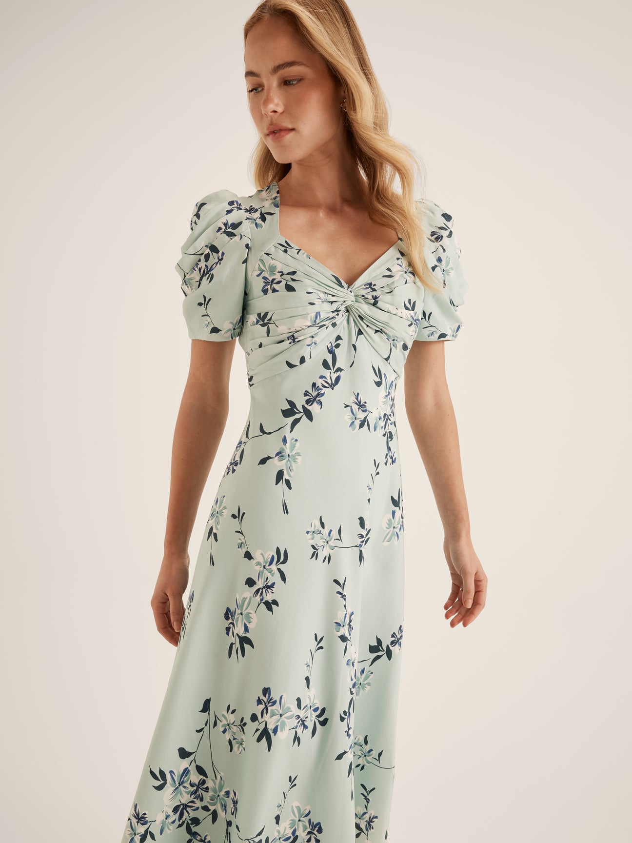 Kiara Tea Dress