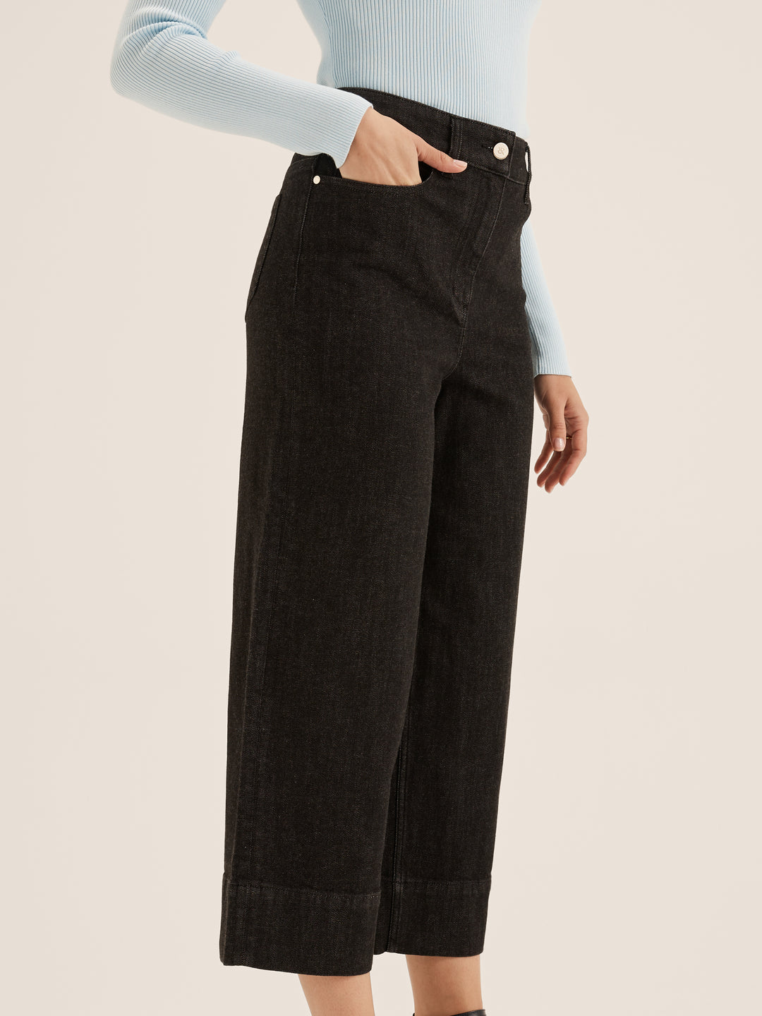 Isla Crop Jean
