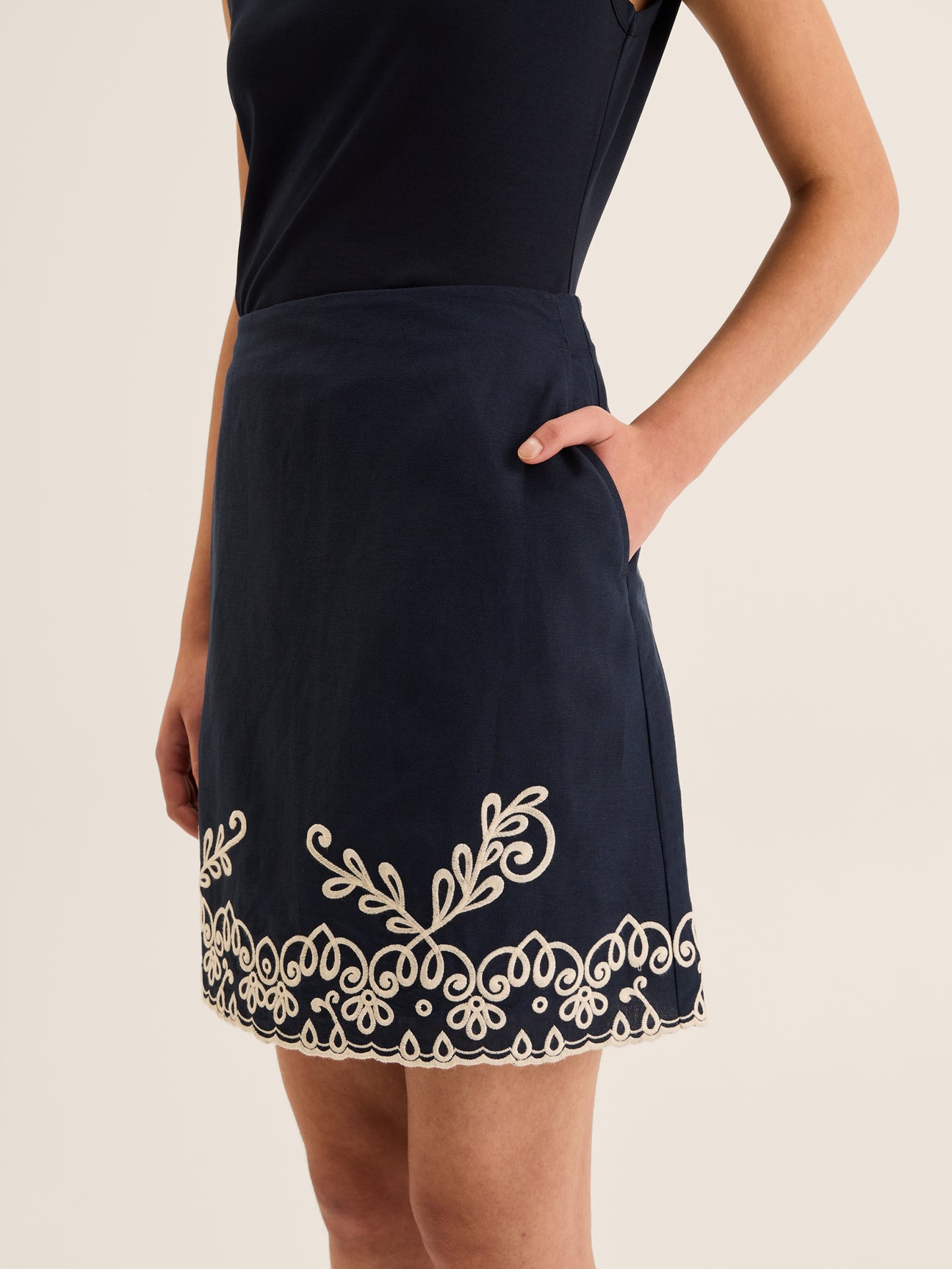 Raya Skirt