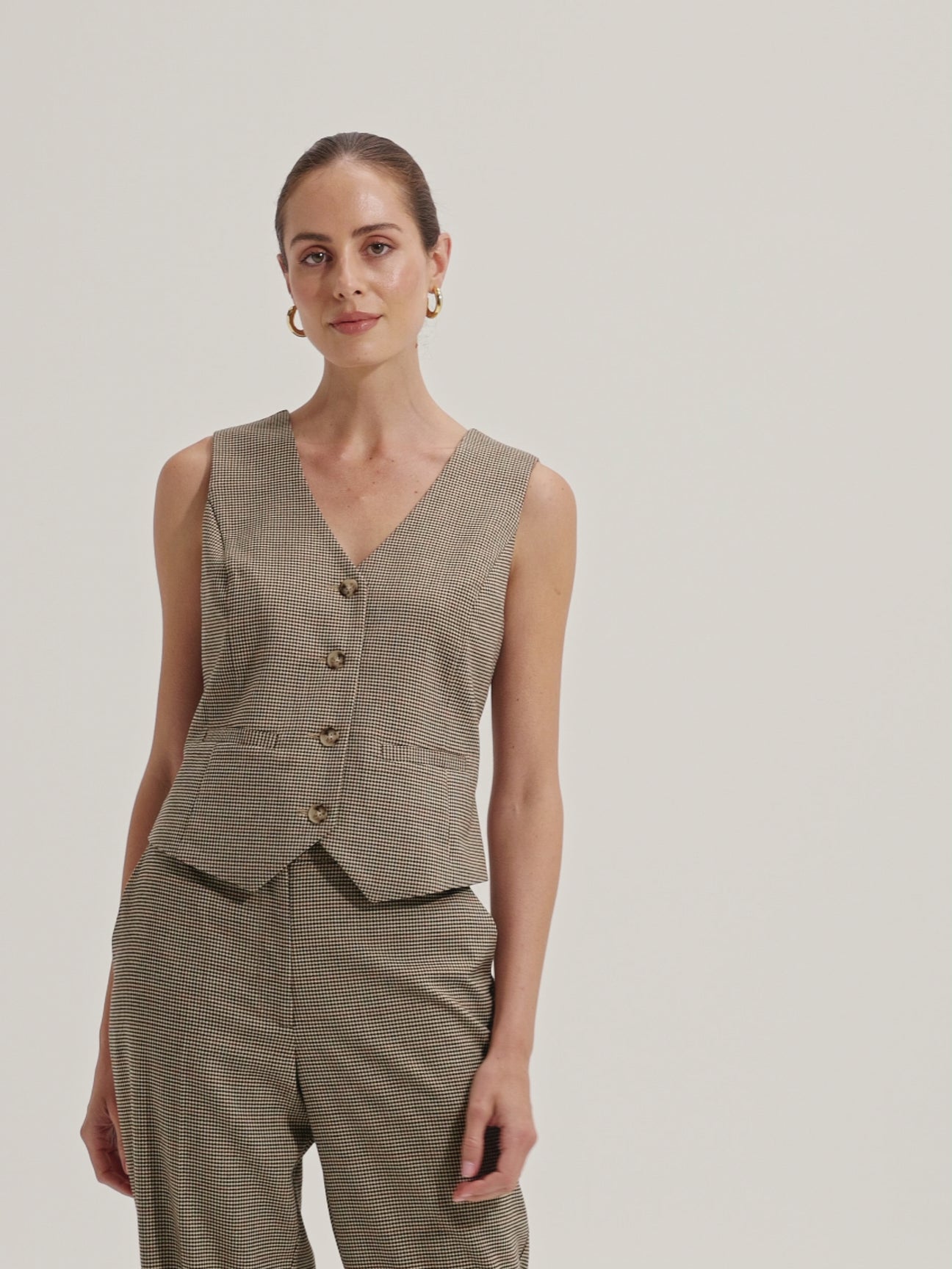 Annie Check Vest