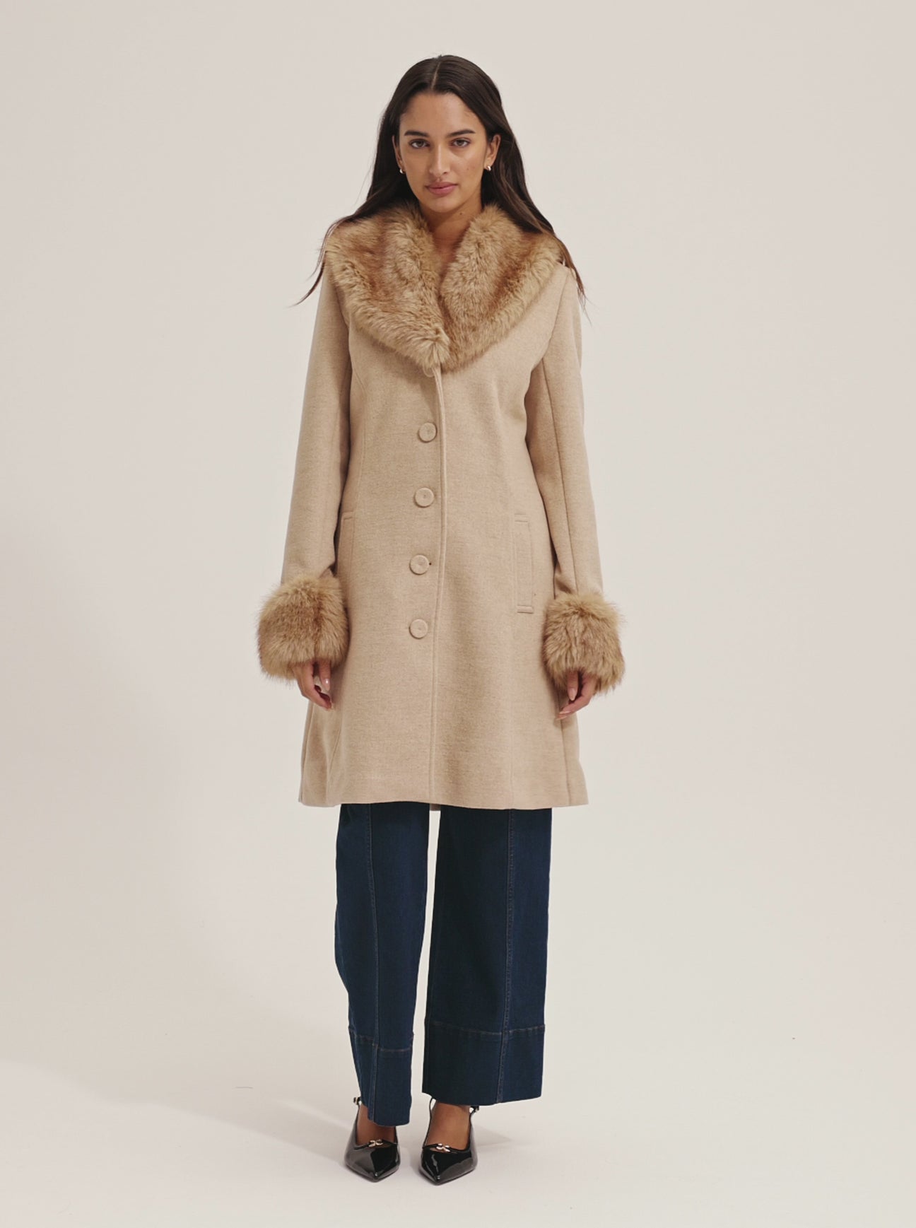 Wondrous Coat